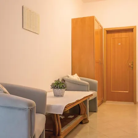 Vukovarska Vii Apartamento Makarska